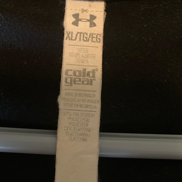 Under Armor Gray Workout Jacket 💪🏼 - Picture 3 of 3